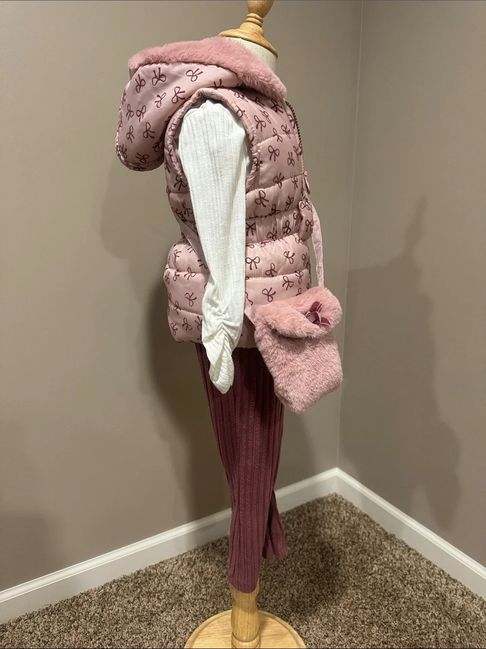 Plush Pink Kids Crossbody Bag with Flap – Soft Faux Fur Purse